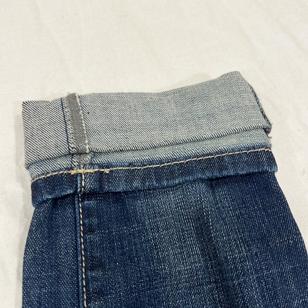 Like new rock & roll double roll skinny jeans with serape patches & holes - Picture 4 of 6